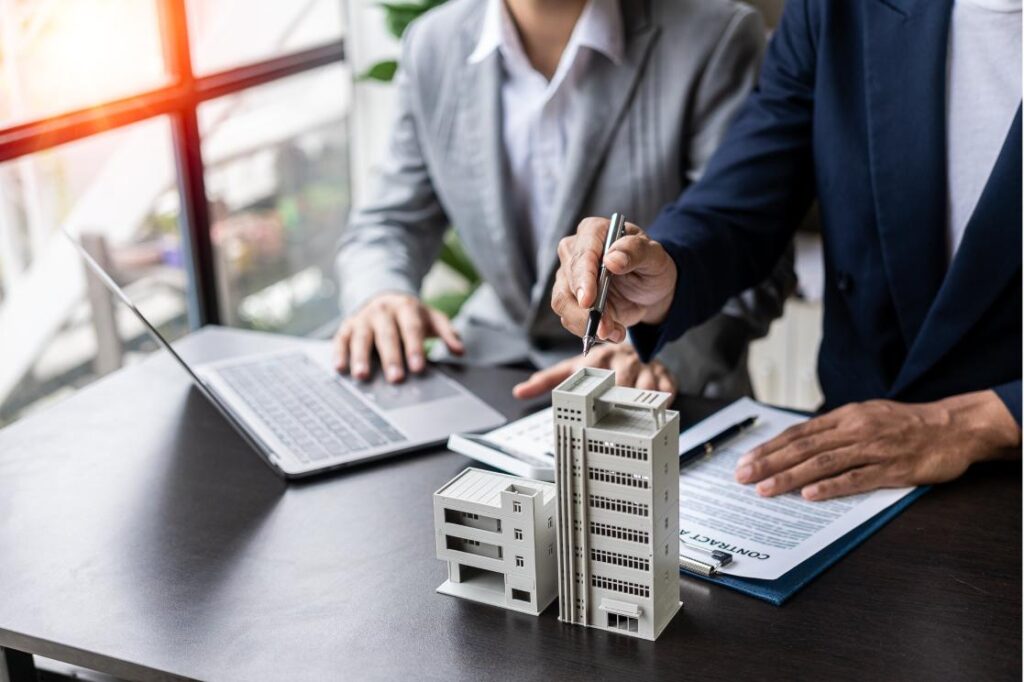 تسوية النزاعات العقارية في الكويت: القضايا والحلول